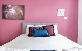 Fernbank Studios Sudbury Hill Harrow Self-Contained Studios With En-Suite
